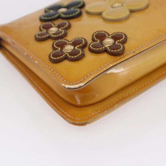 LOUIS VUITTON Monogram Vernis Lexington Pouch Flower Beige M92246 LV Auth BA7381 - Picture 10 of 16